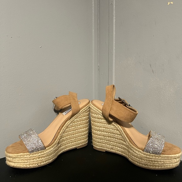 STEVE MADDEN HEELS✅ - Picture 5 of 5